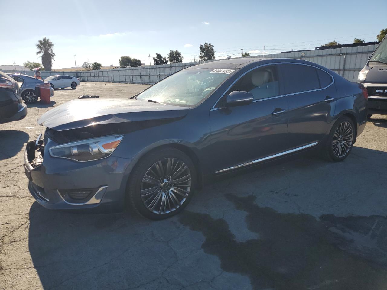 2014 Kia Cadenza pr