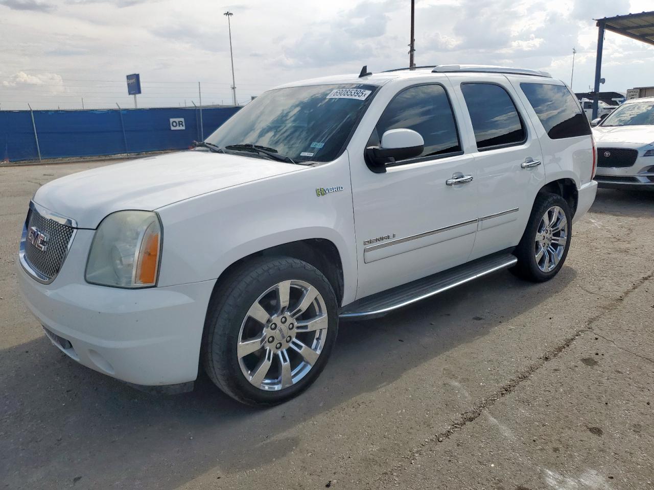 2011 Gmc Yukon dena