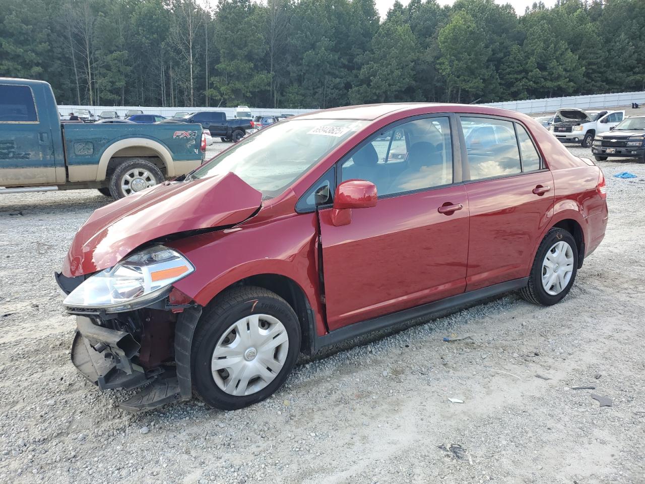 2011 Nissan Versa s