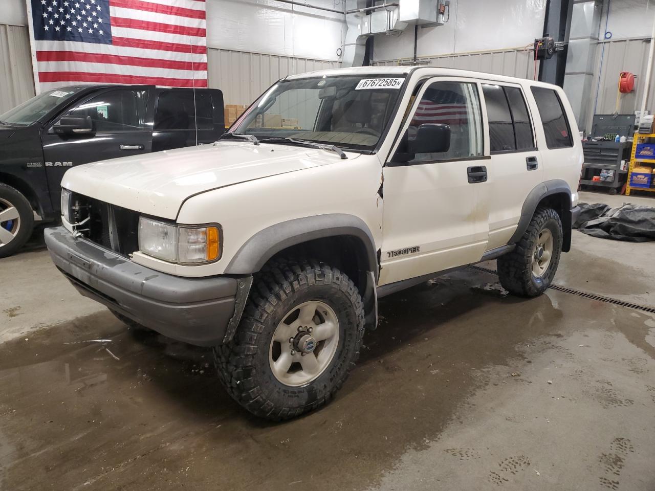 1995 Isuzu Trooper s