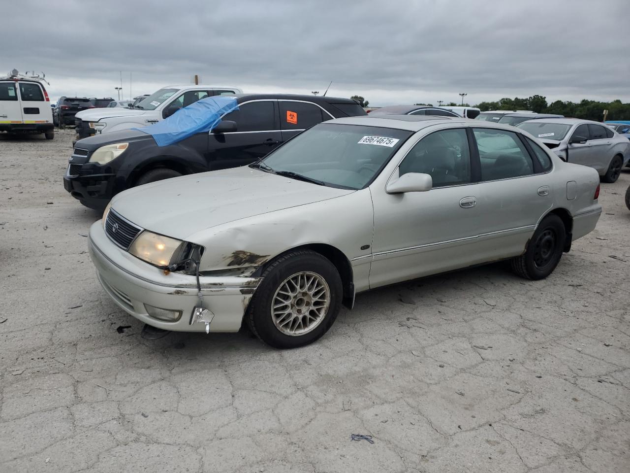 1999 Toyota Avalon xl