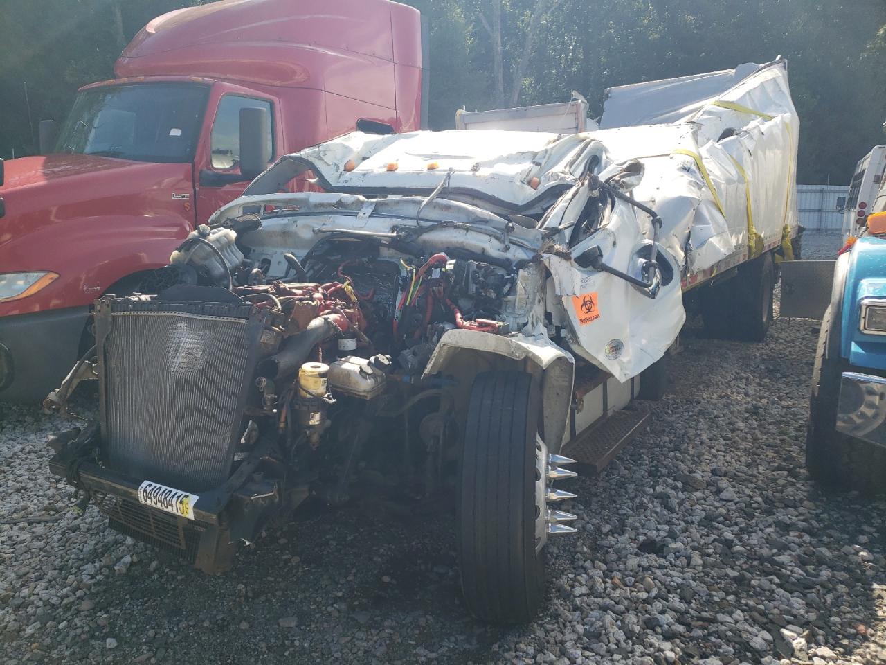2019 Freightliner M2 106 med
