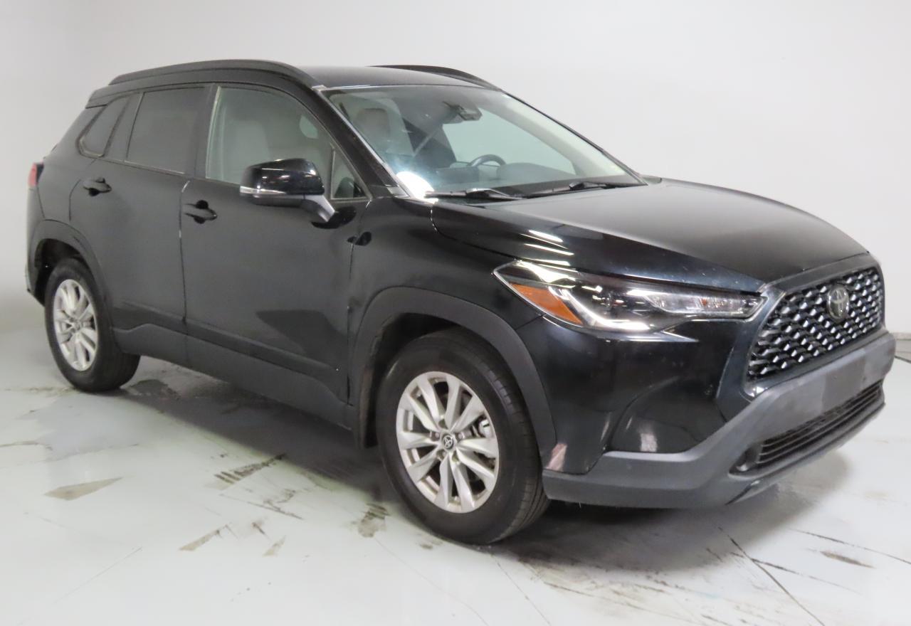 2023 Toyota Corolla cross le