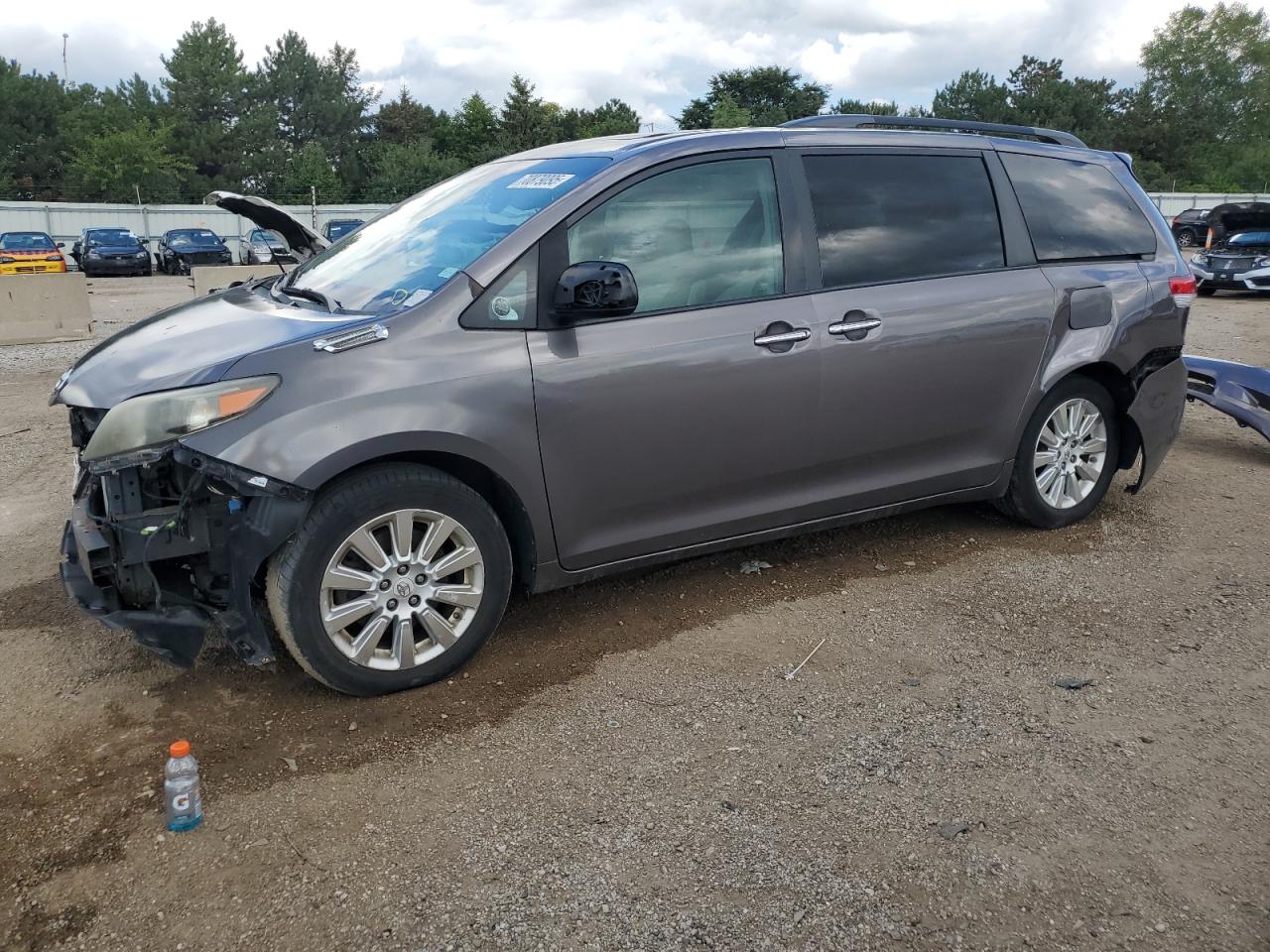 2011 Toyota Sienna xle