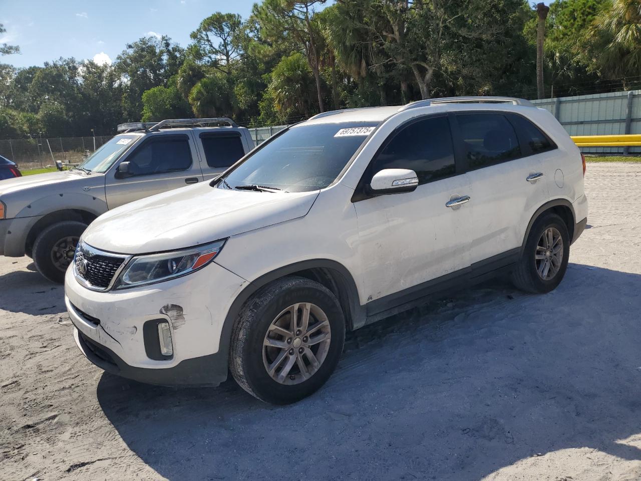 2014 Kia Sorento lx
