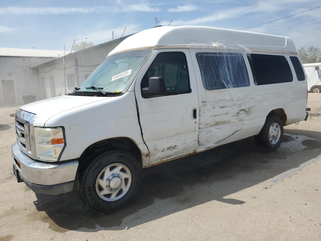2011 Ford E350 super