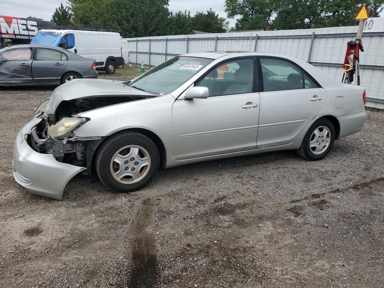 2003 Toyota Camry le