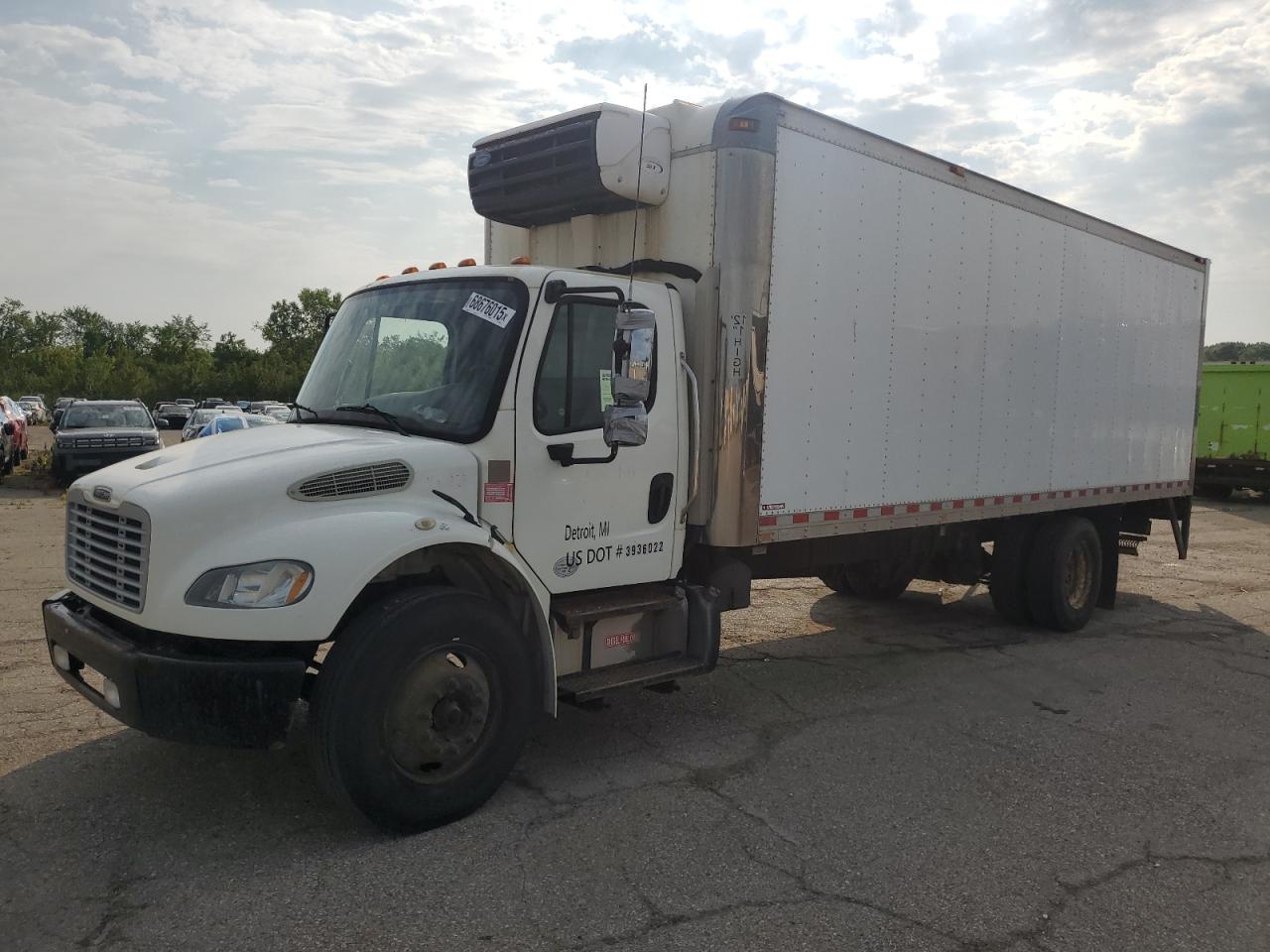 2013 Freightliner M2 106 med