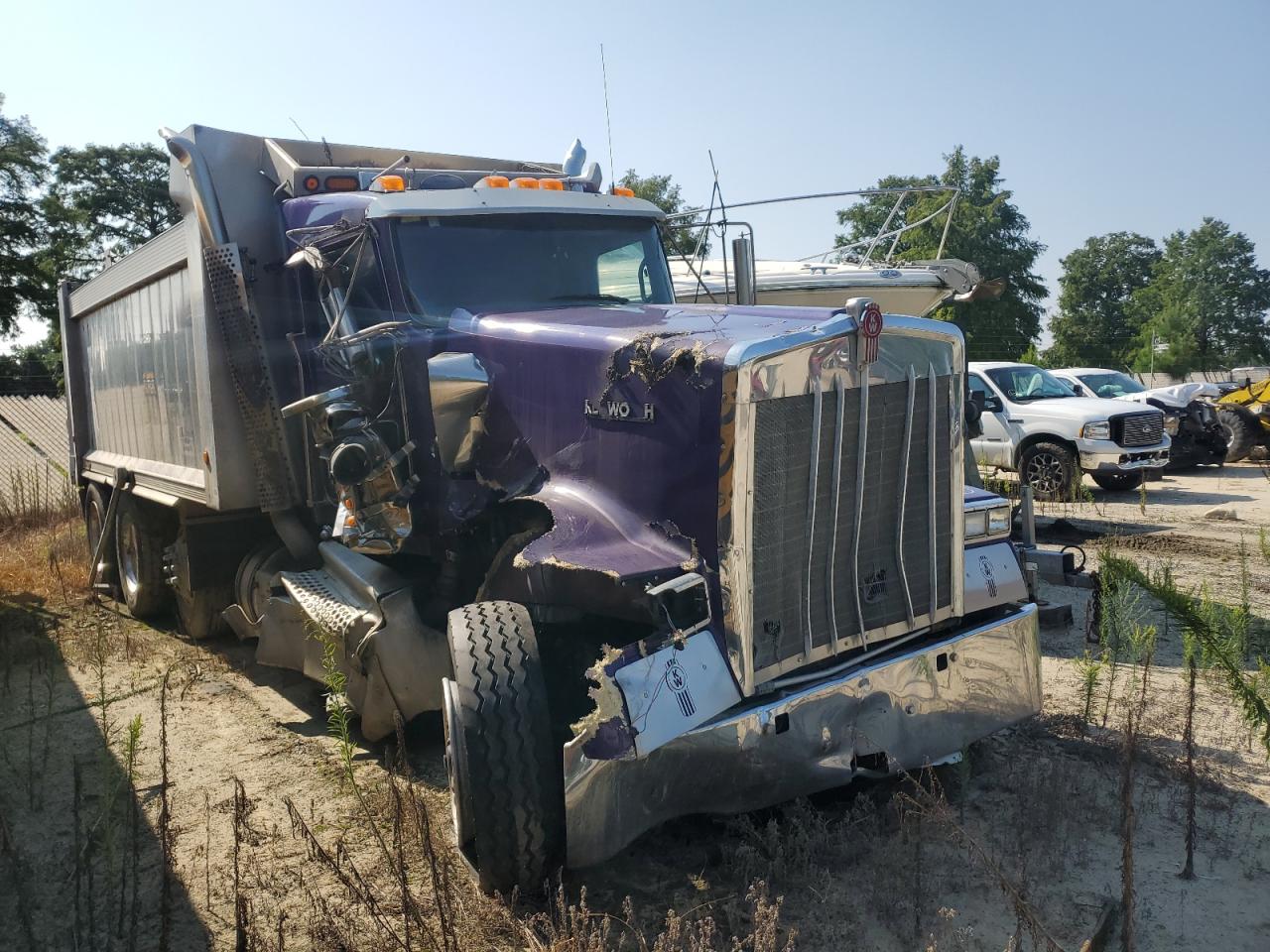 2022 Kenworth W900