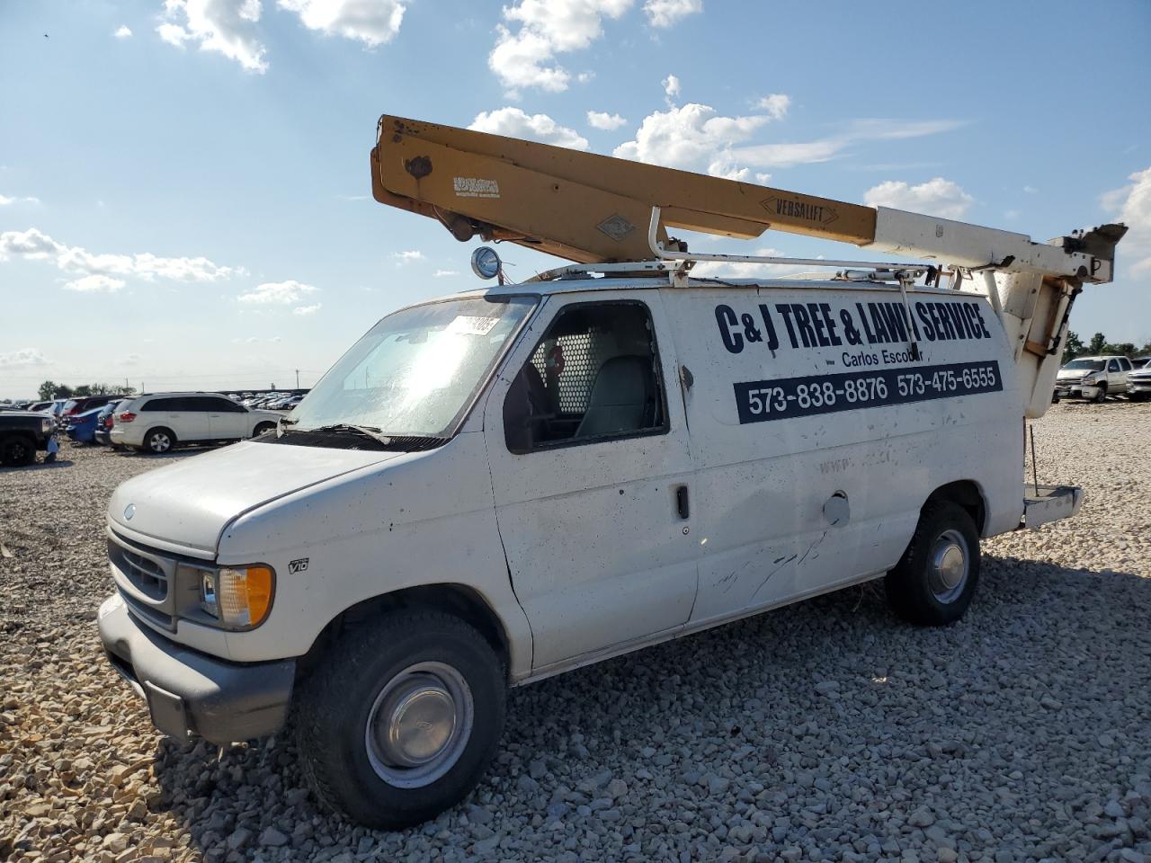 Ford Econoline e350 van