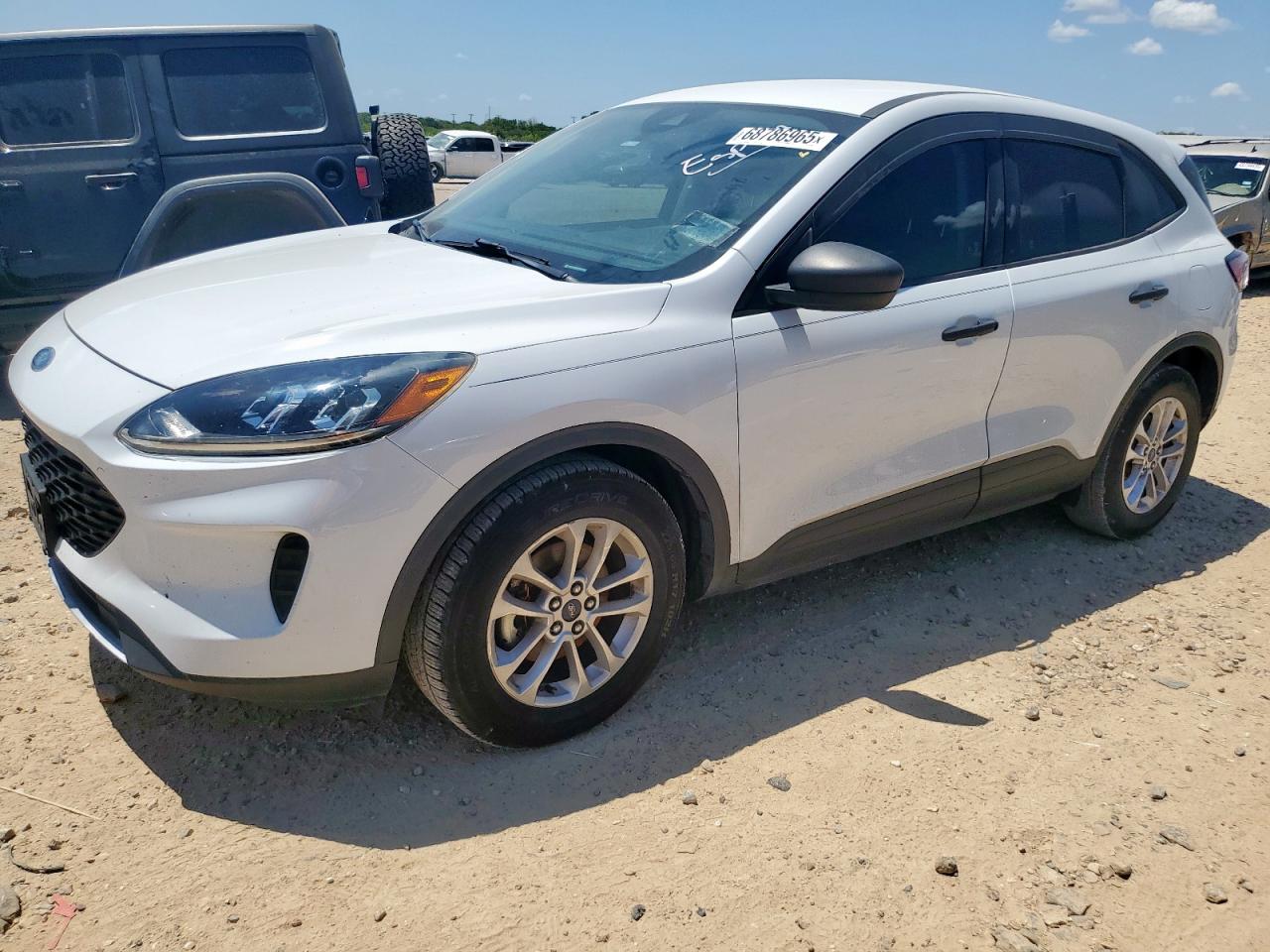 2021 Ford Escape s
