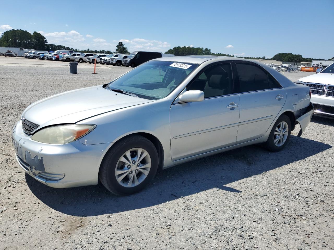 2004 Toyota Camry le