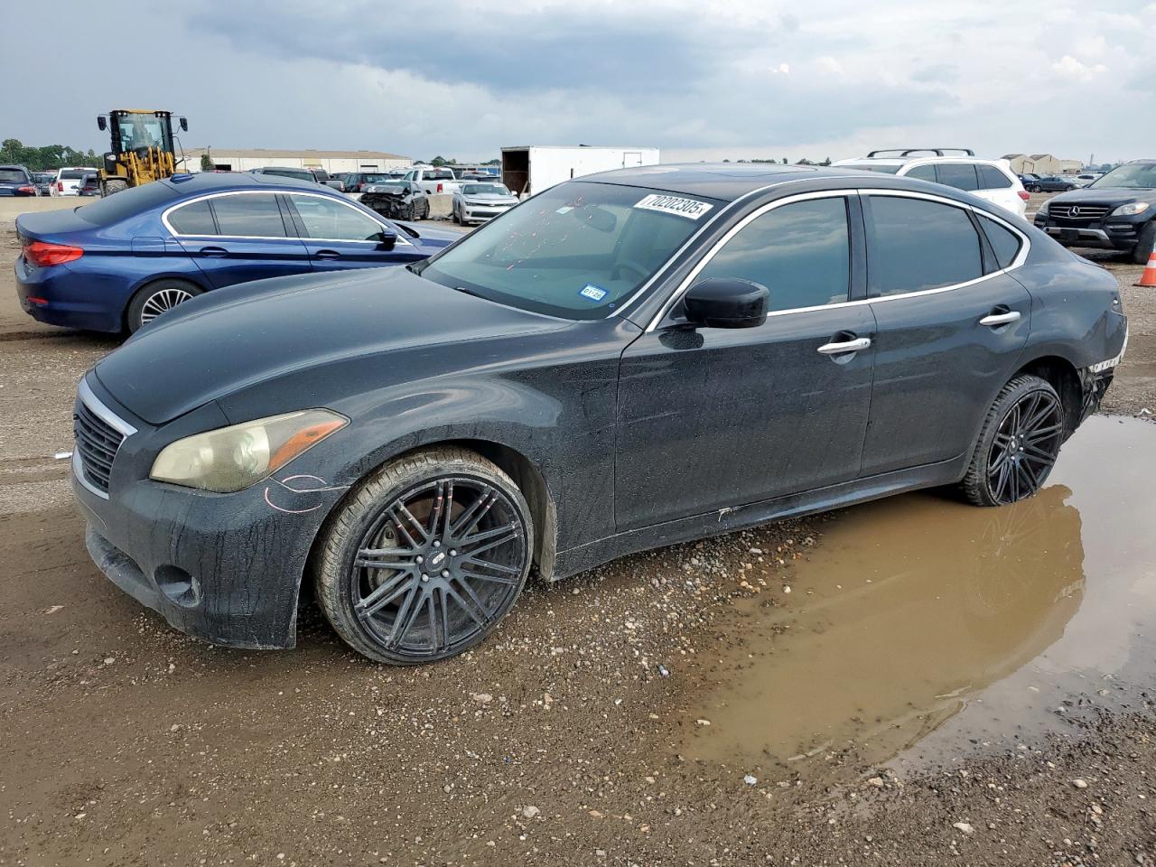2011 Infiniti M37