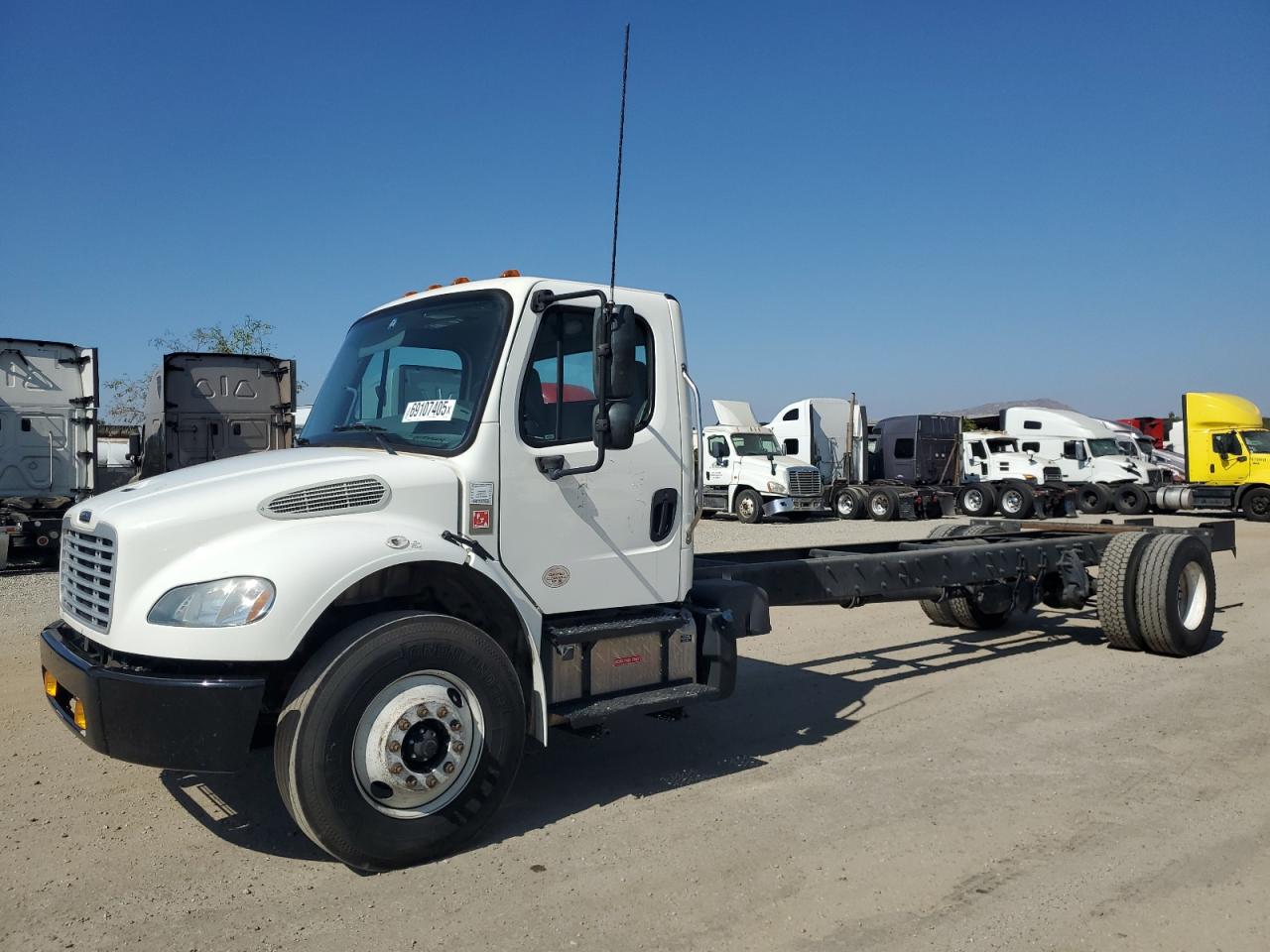2020 Frht M2 106 medium duty