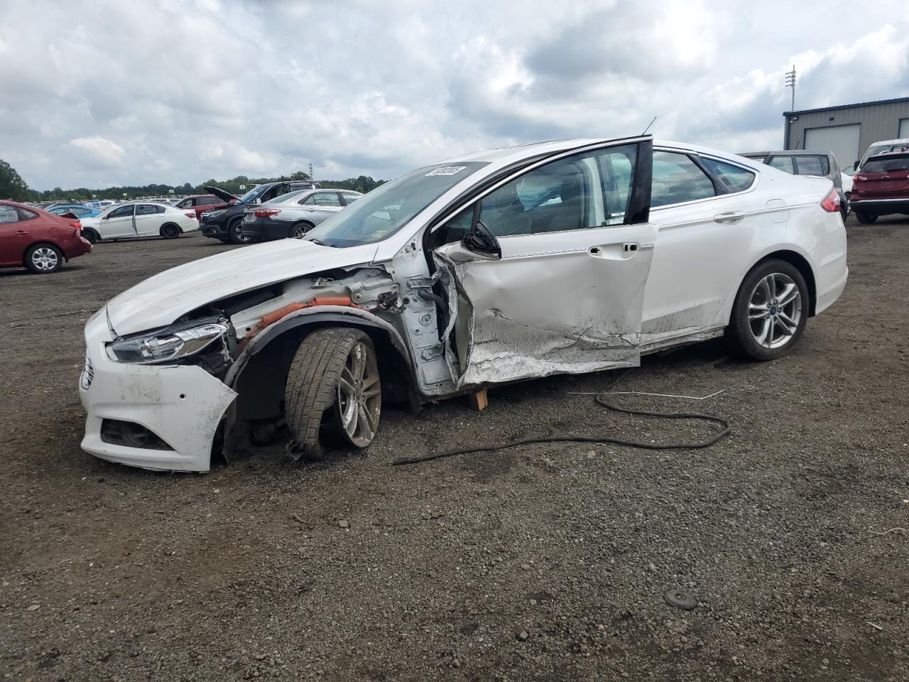 2016 Ford Fusion tit