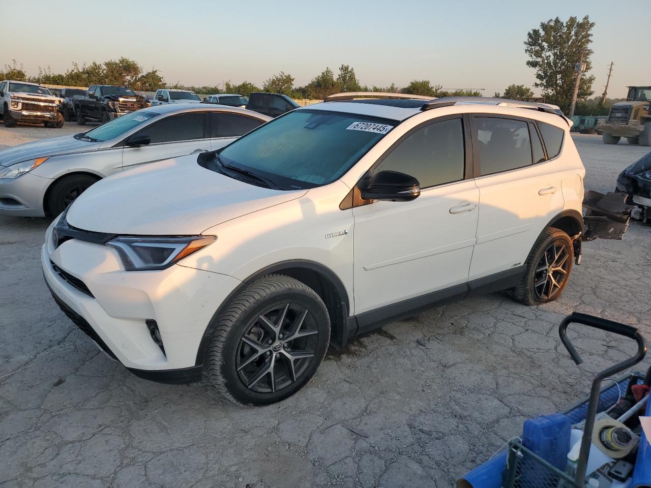 2018 Toyota Rav4 hv se
