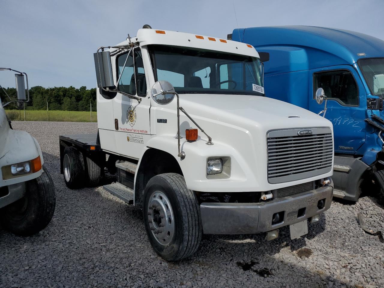 2002 Freightliner Coe fl70