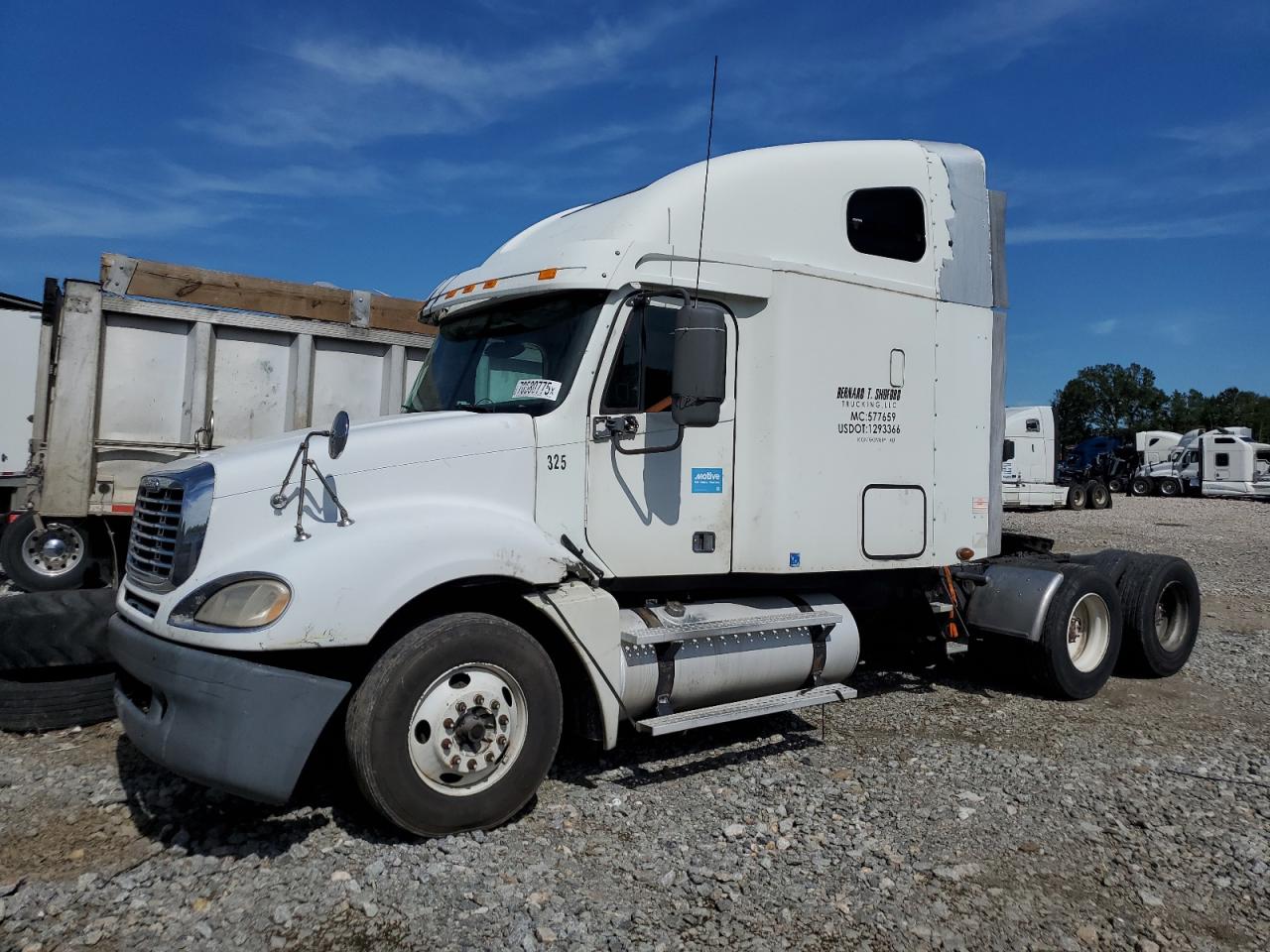 2007 Freightliner Columbia