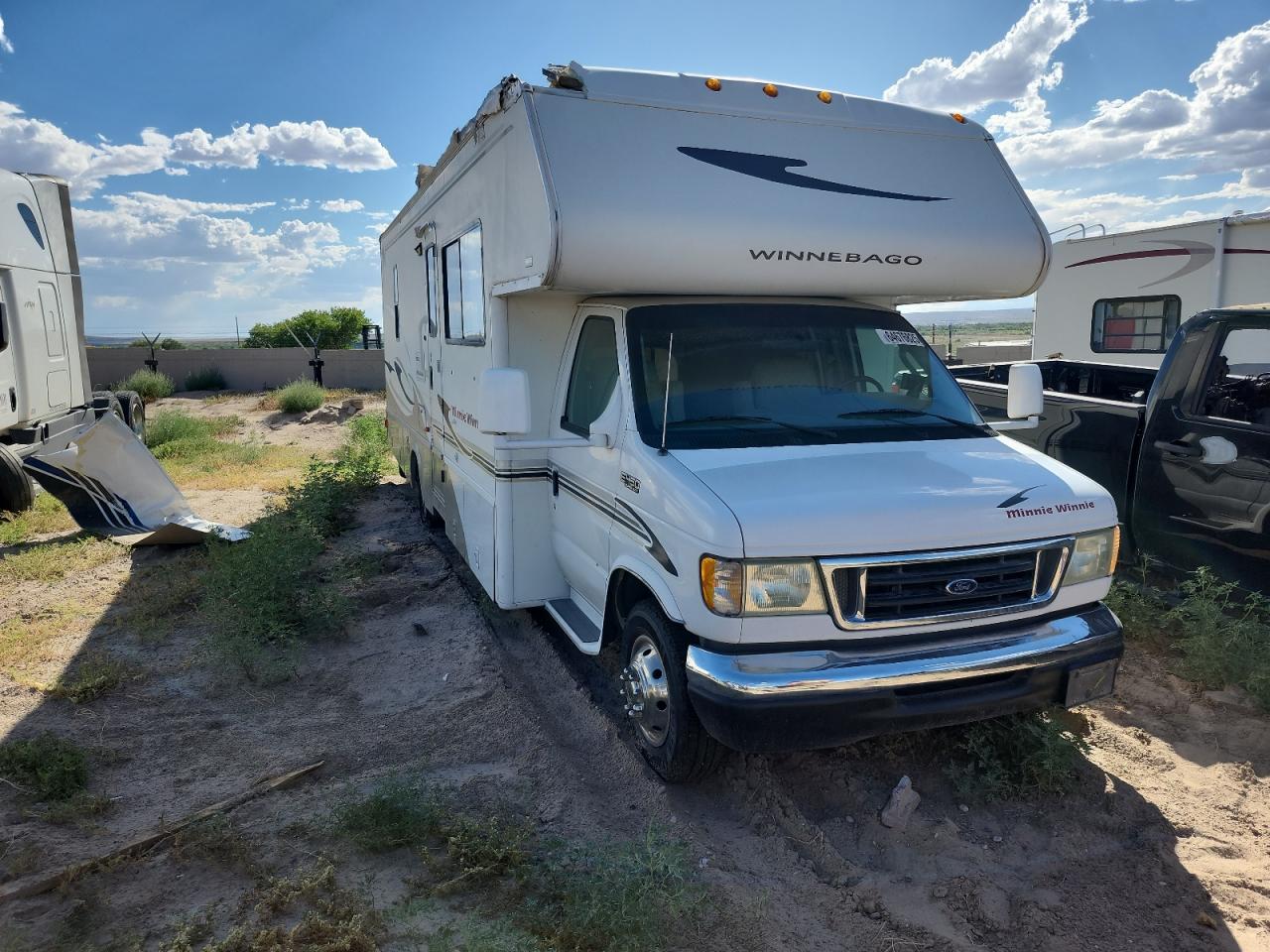 2003 Winnebago Minnie winnie m-31c