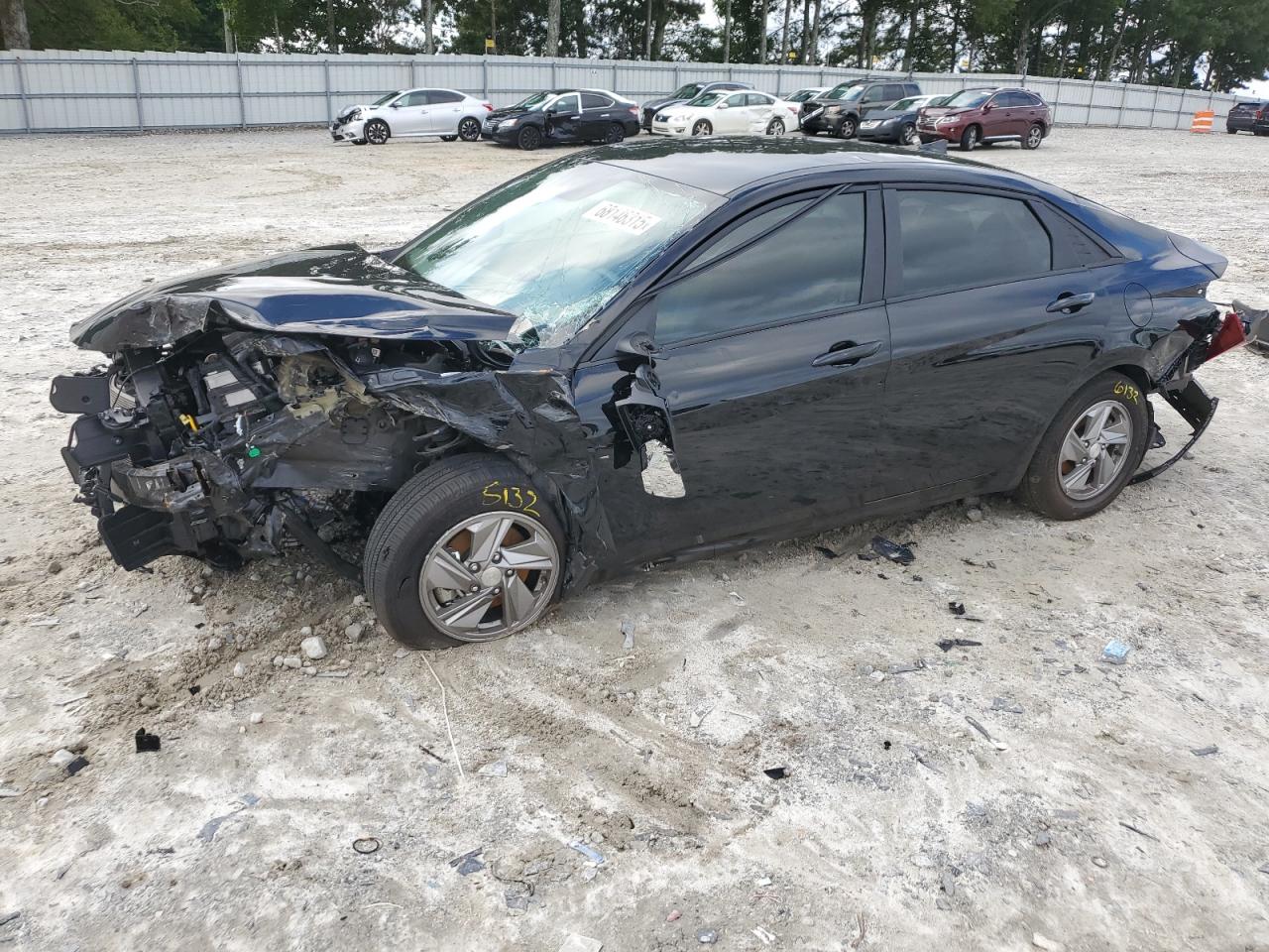 2024 Hyundai Elantra se