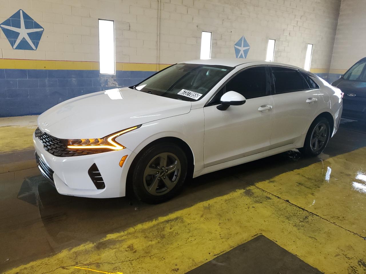 2022 Kia K5 lxs