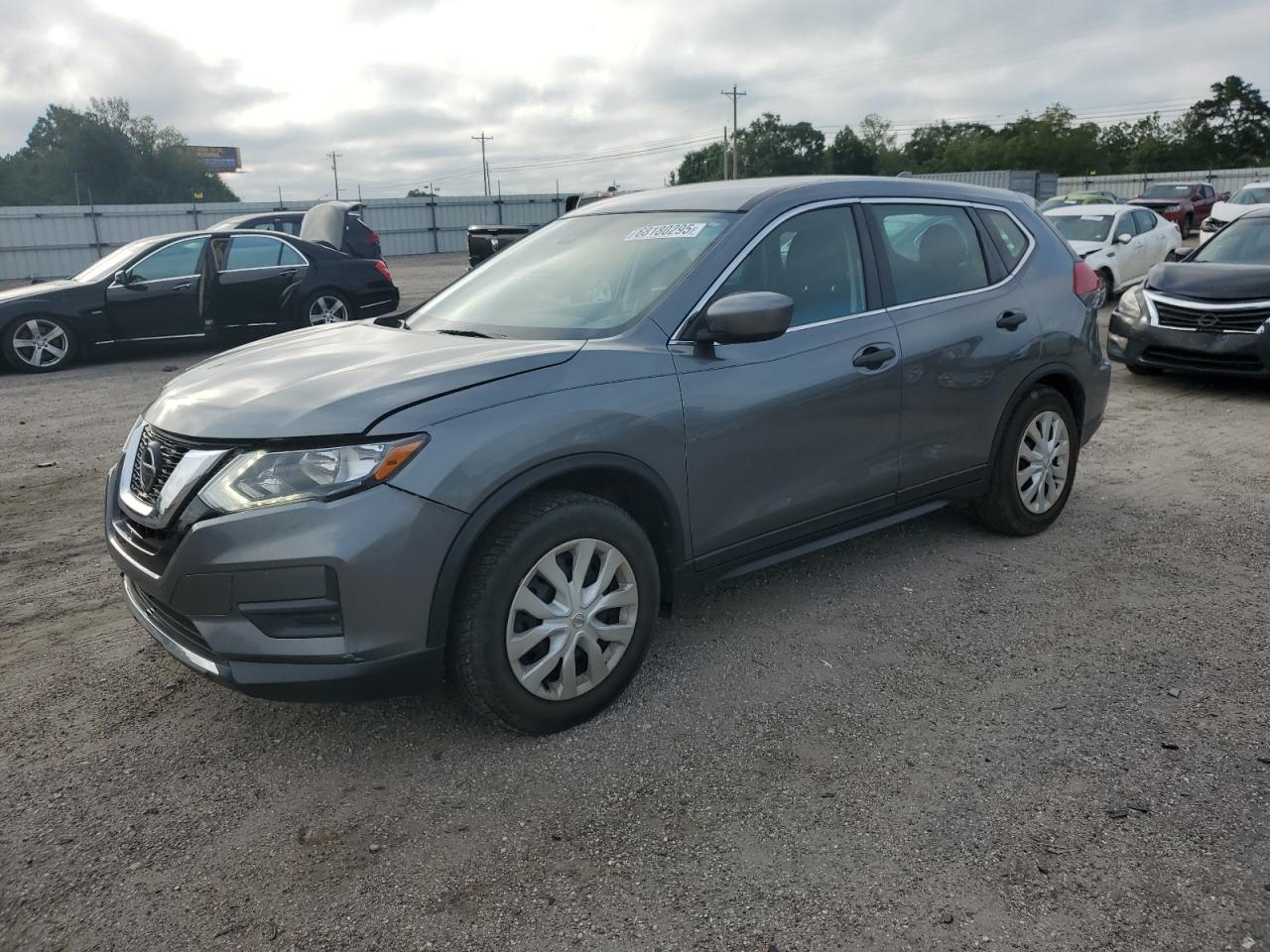 2020 Nissan Rogue s