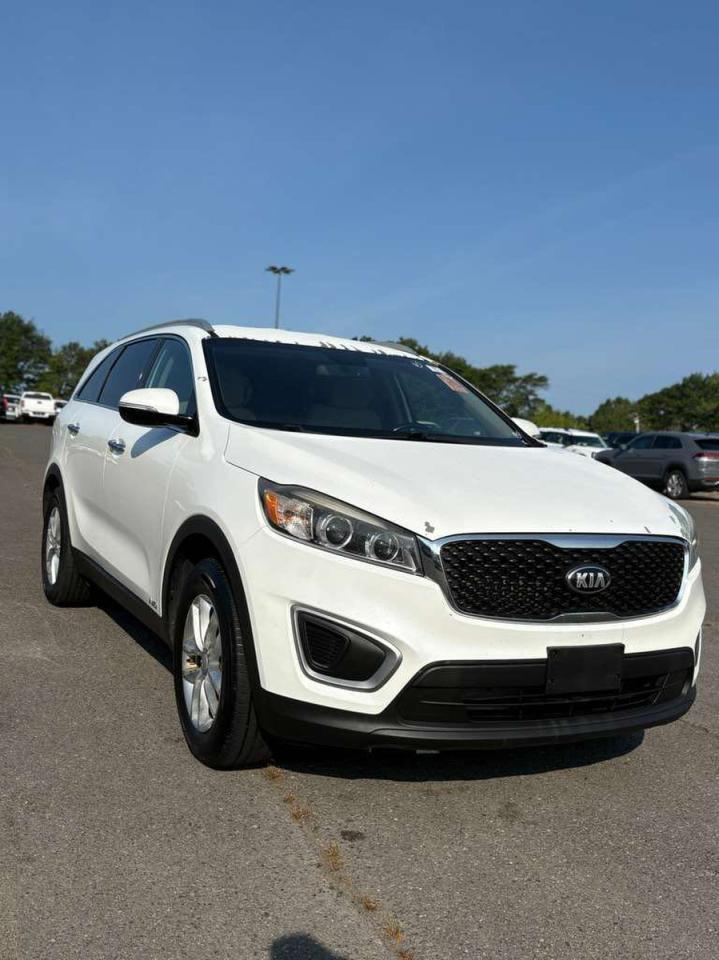 2016 Kia Sorento lx