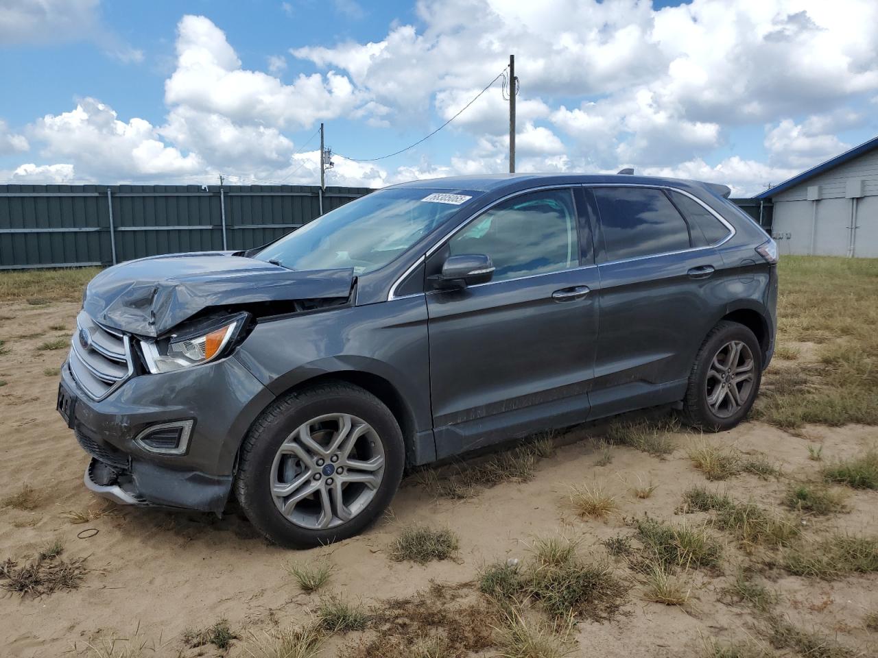 2017 Ford Edge titan