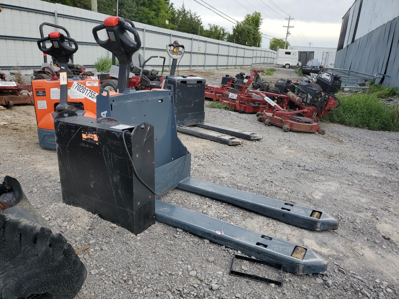 Toyota Electric pallet jack