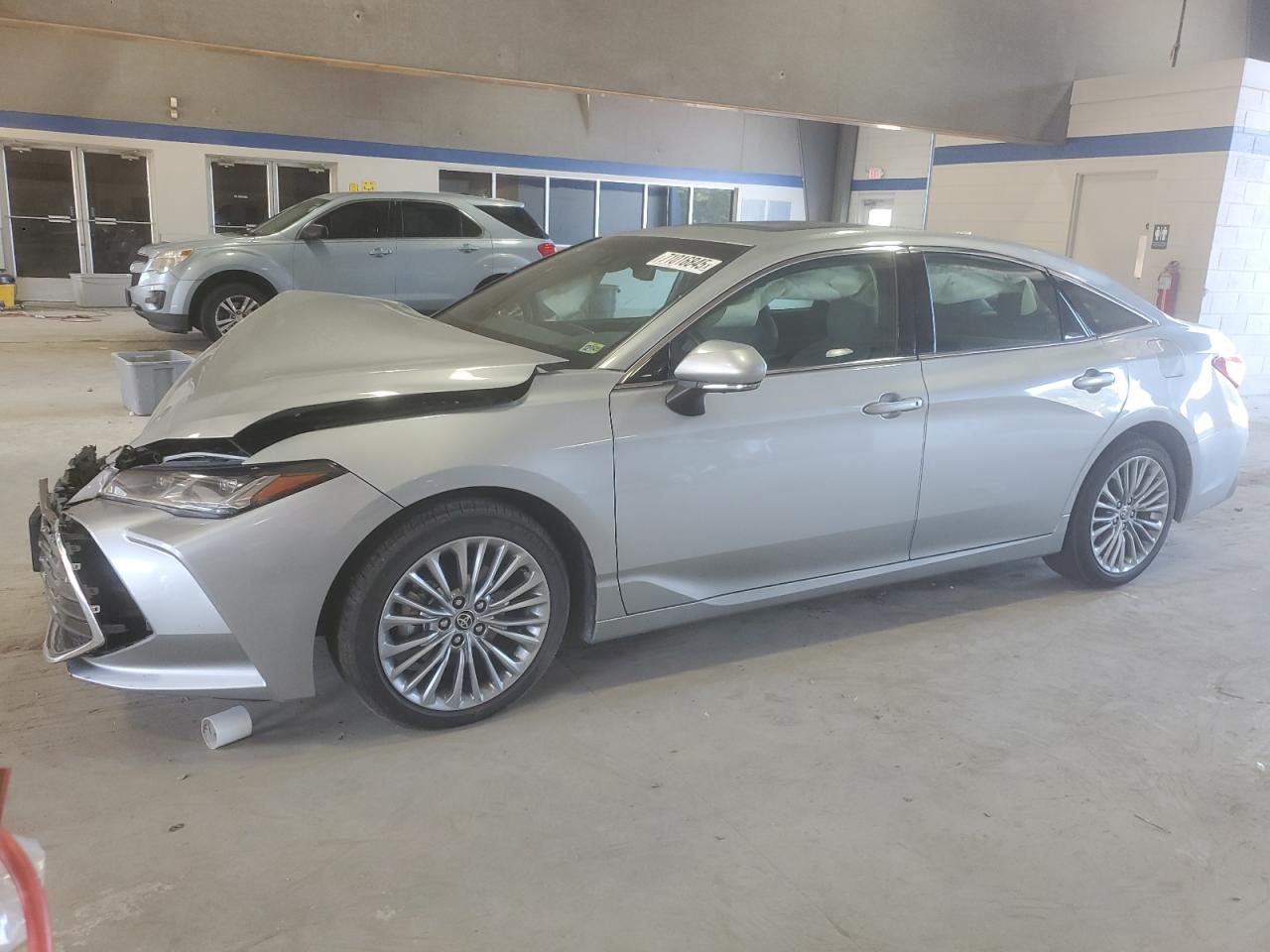 2022 Toyota Avalon limited