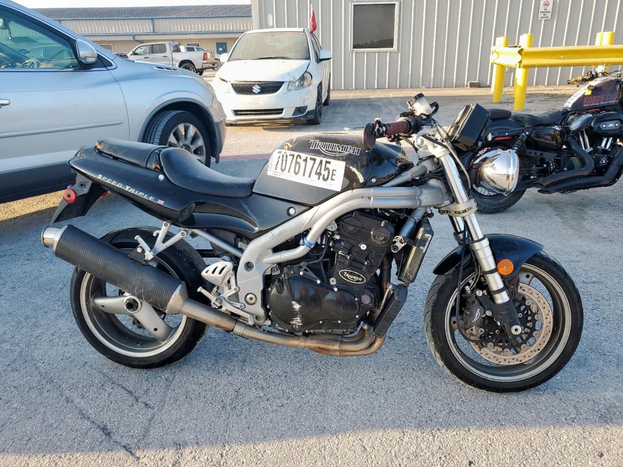 2000 Triumph motorcycle Speed trip