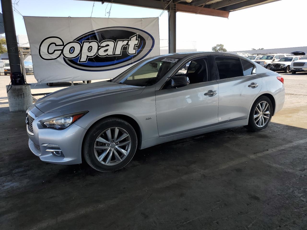 2016 Infiniti Q50 base