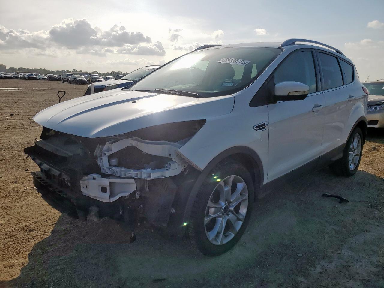2015 Ford Escape titanium
