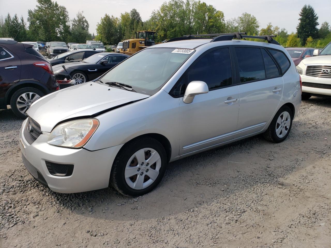 2010 Kia Rondo lx