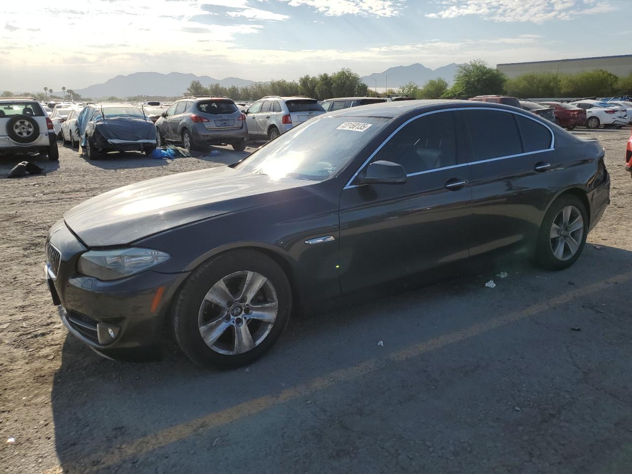 2011 BMW 528 i
