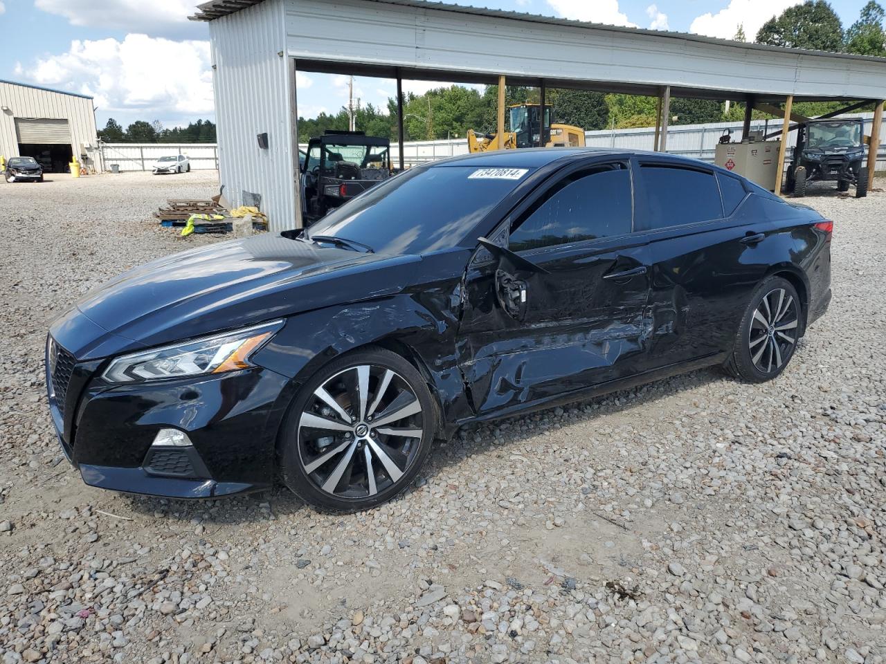2022 Nissan Altima sr