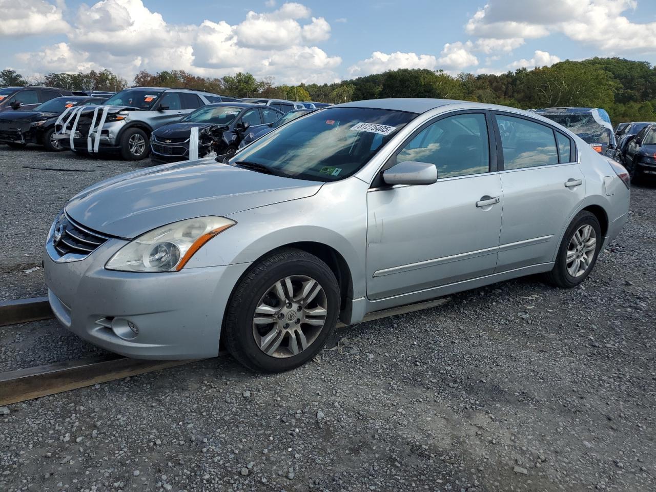 2010 Nissan Altima base