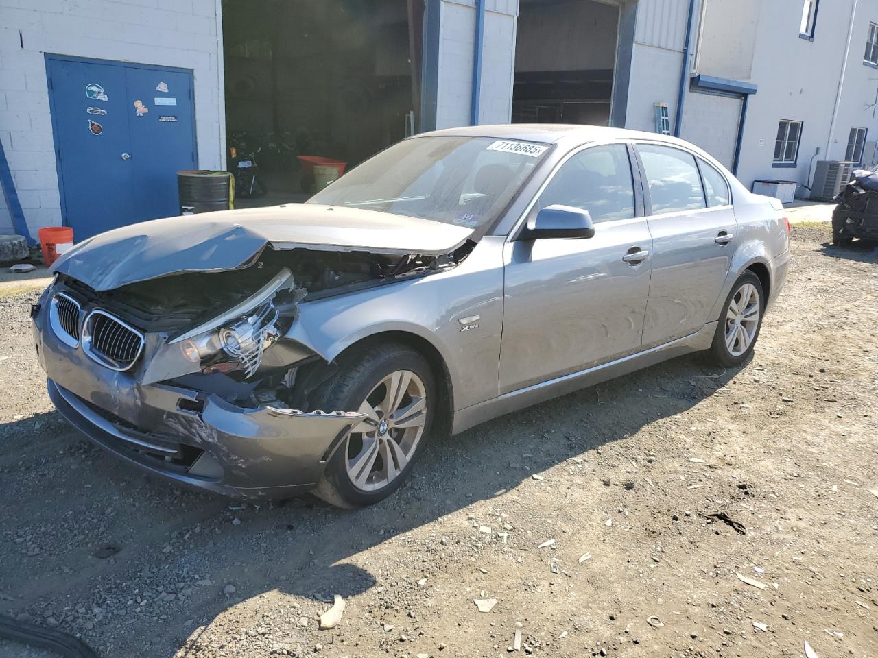 2010 BMW 528 xi