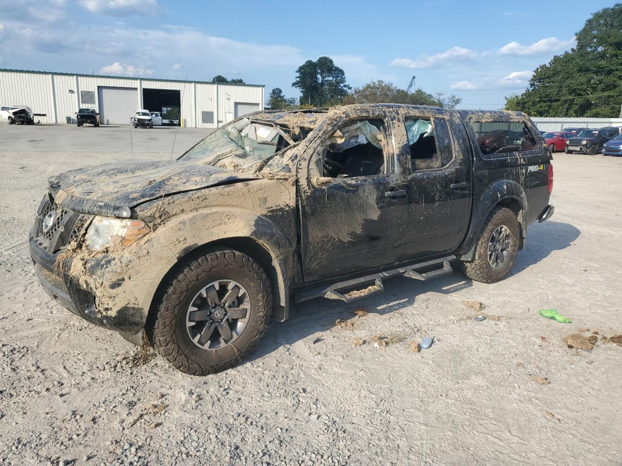 2021 Nissan Frontier s