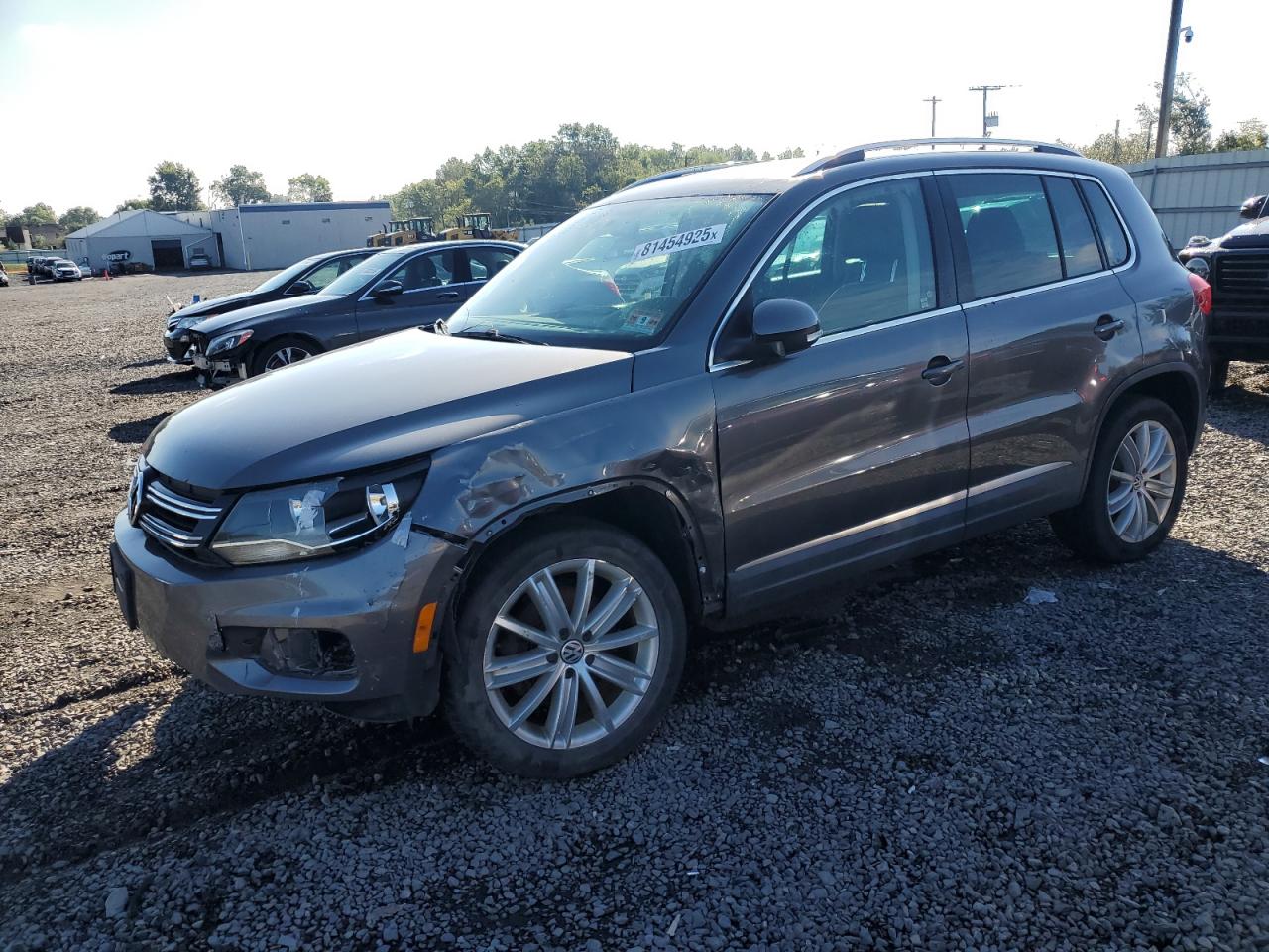 2014 Volkswagen Tiguan s