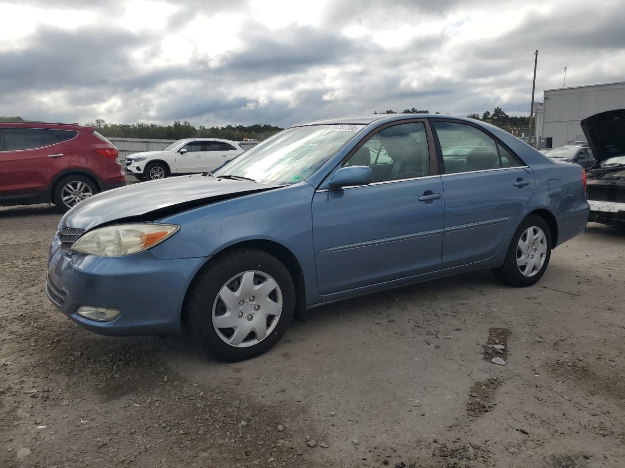 2003 Toyota Camry le
