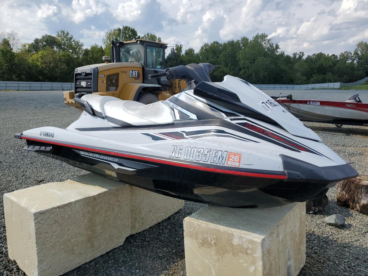 2018 Yamaha Vx deluxe
