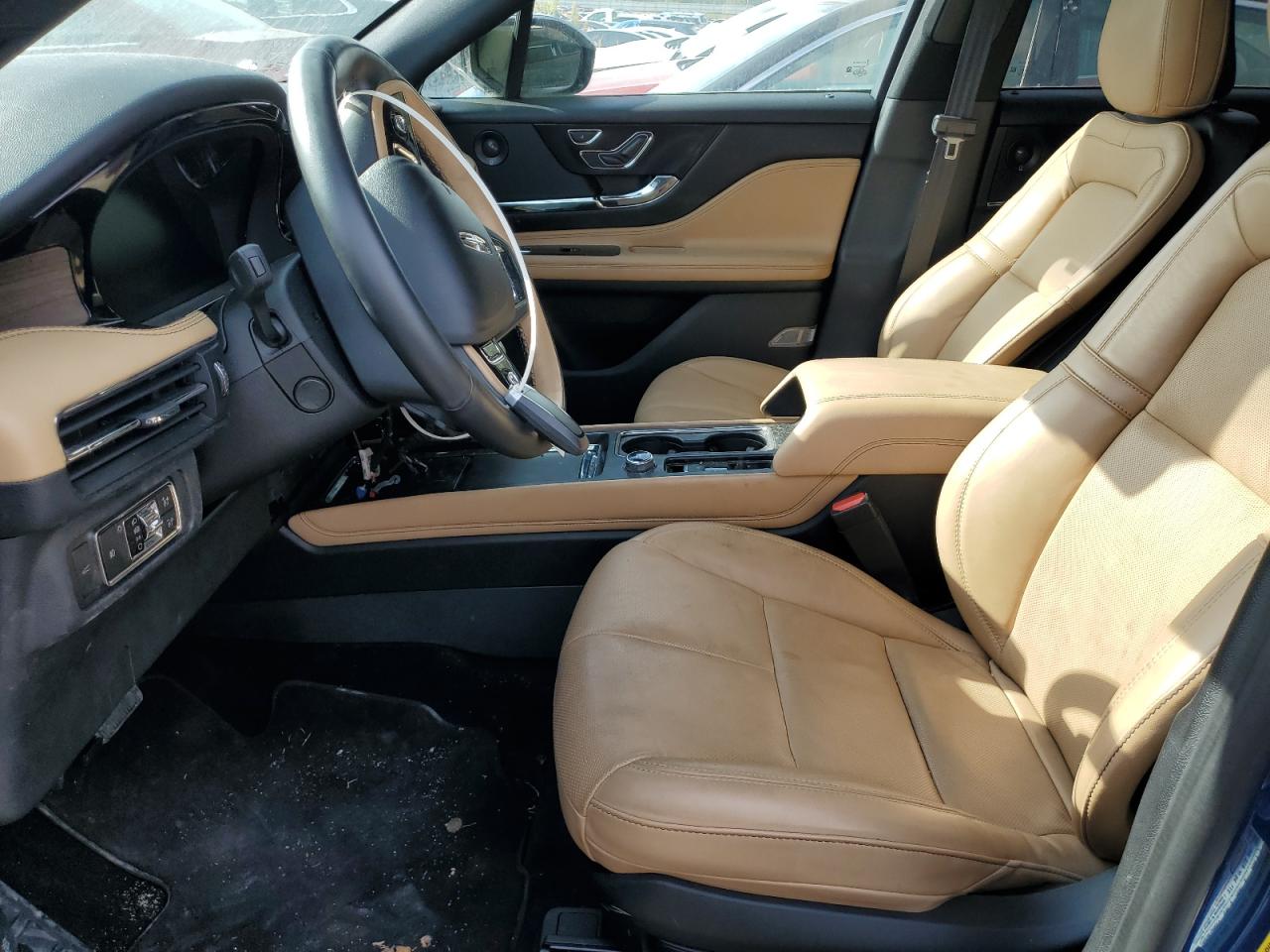 2020 Lincoln Corsair re