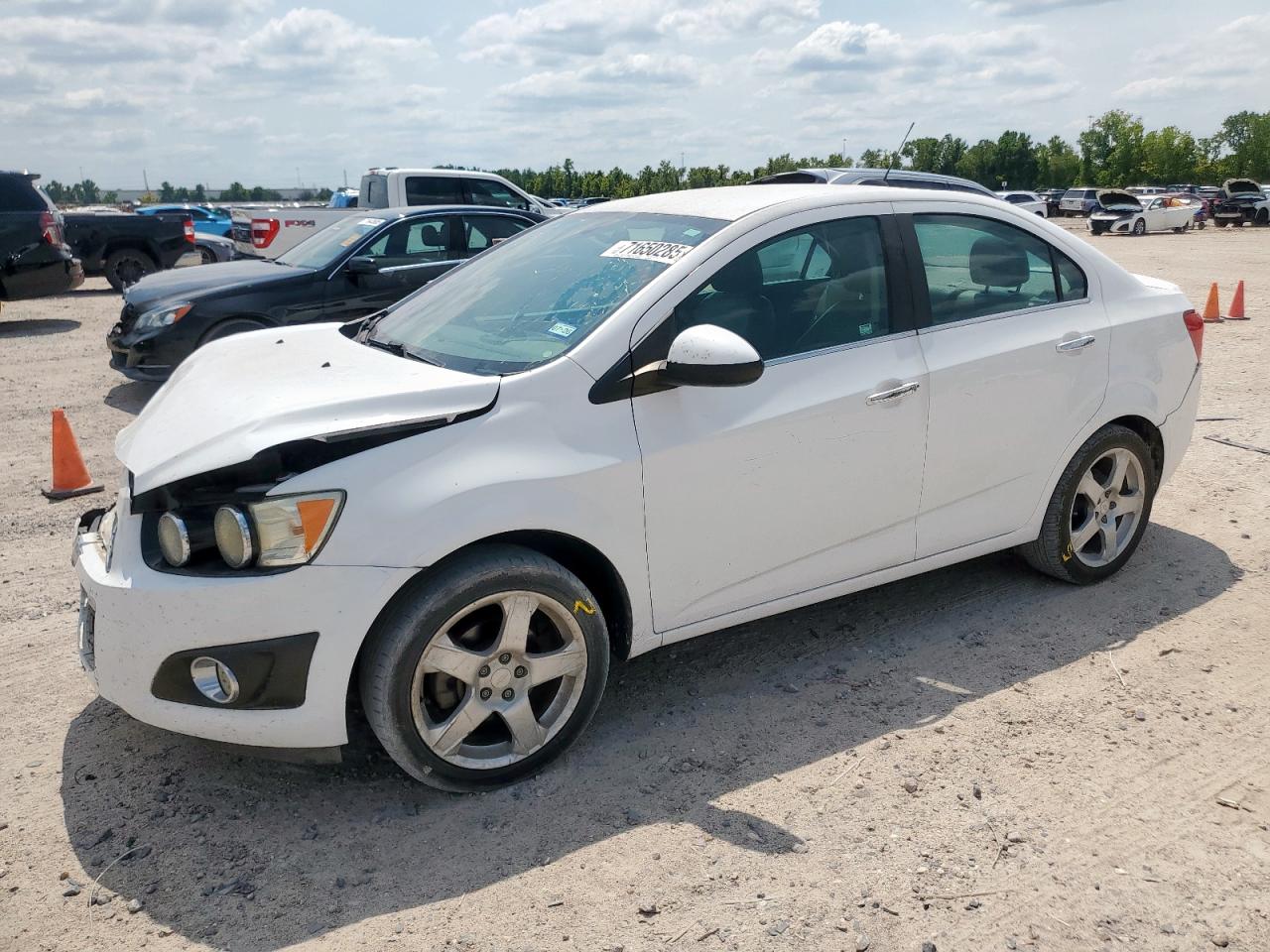 2015 Chevrolet Sonic ltz