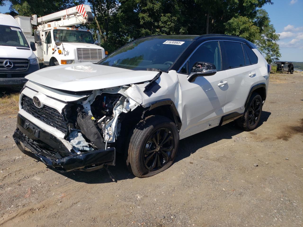 2025 Toyota RAV4 XSE