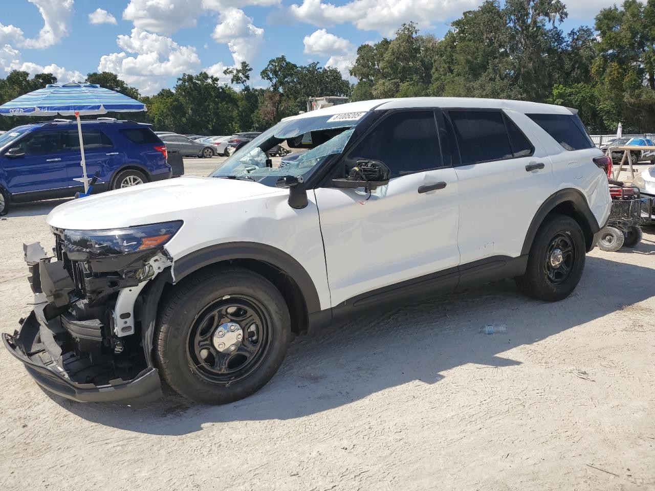 2025 Ford Explorer p