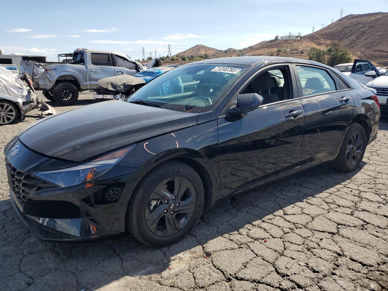 2023 Hyundai Elantra se