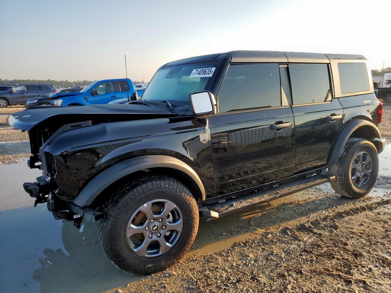 2024 Ford Bronco big