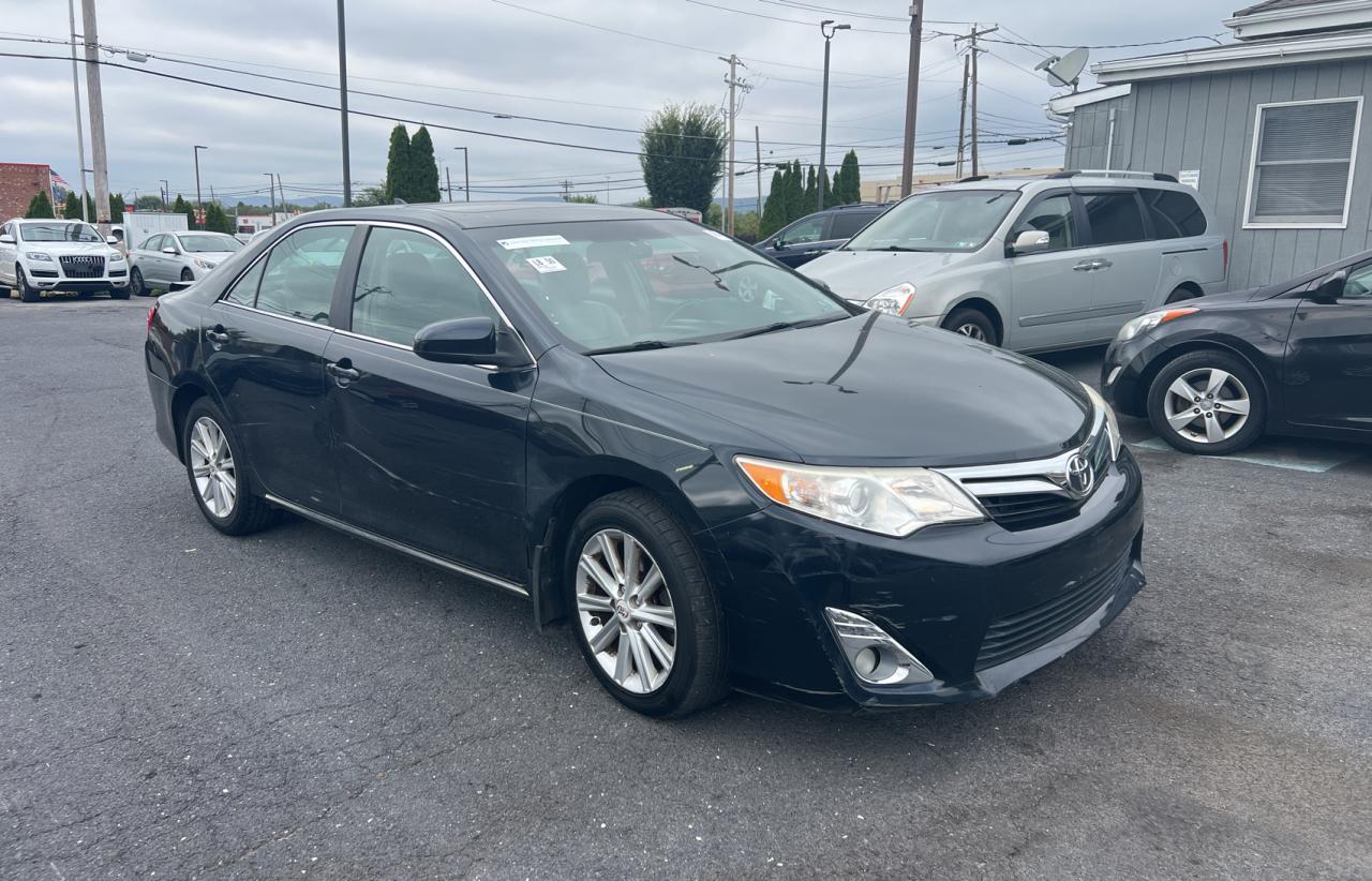 2012 Toyota Camry se