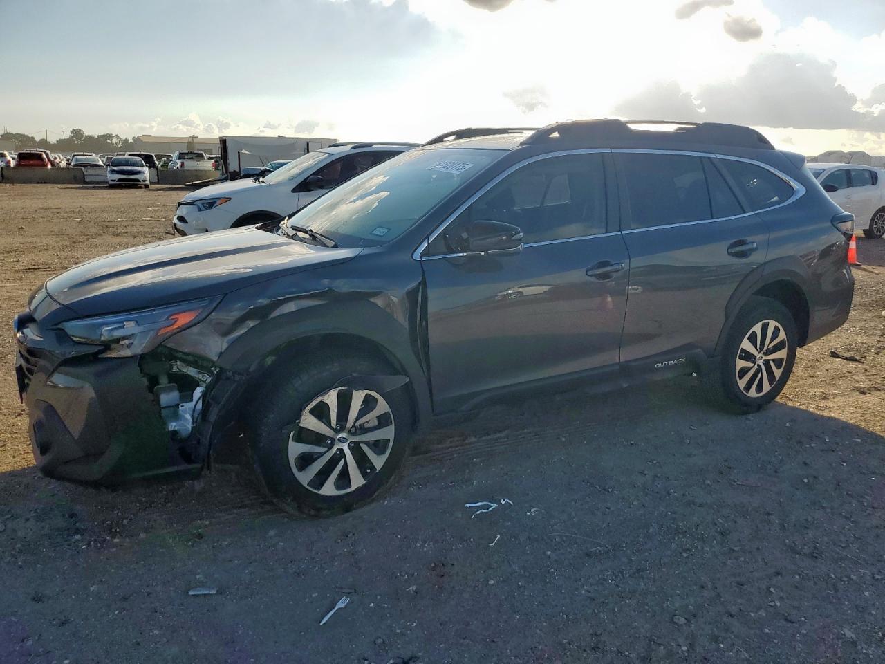 2025 Subaru Outback pr